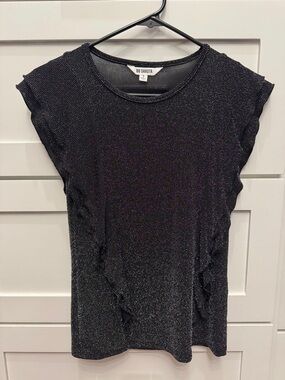 BB Dakota Black Shimmer Ruffle Sleeve Top SZ S